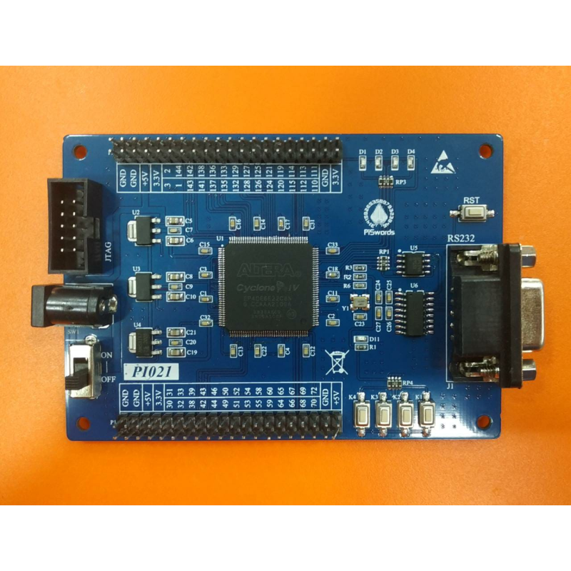 FPGA Altera Cyclone IV EP4CE6E  con USB Blaster