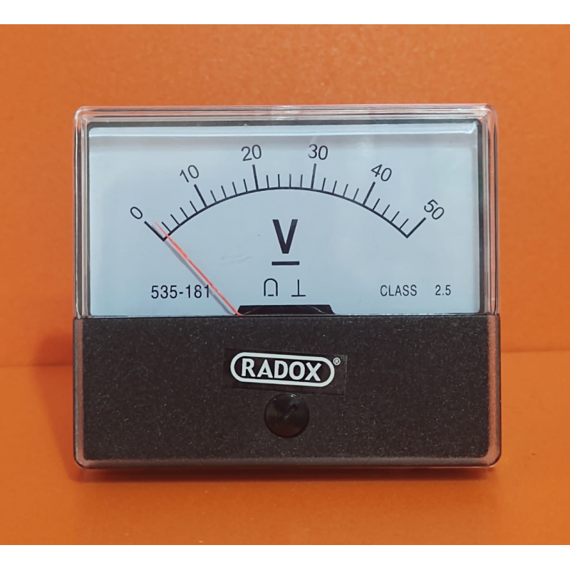 Voltmetro analógico 0-50V